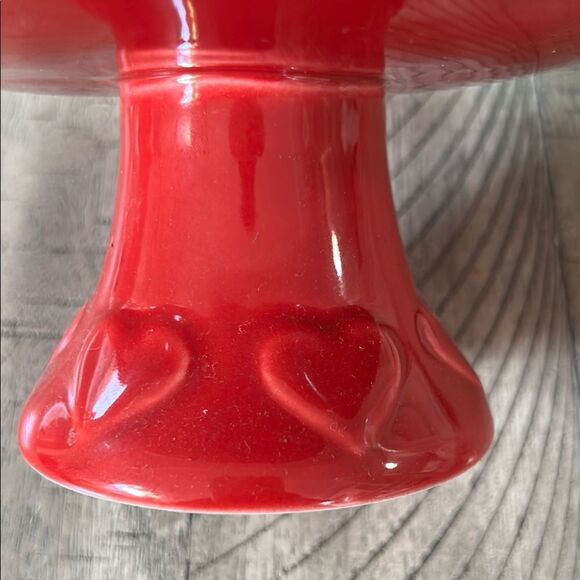 Sur la Table Heart ❤️ Motif Red Decorative 8” Cake 🍰 plate - Picture 7 of 11